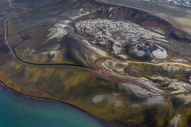 Landmannalaugar & Icelandic Highlands Super Jeep Tour - Ljótipollur Lake: The Red and Green Explosion
