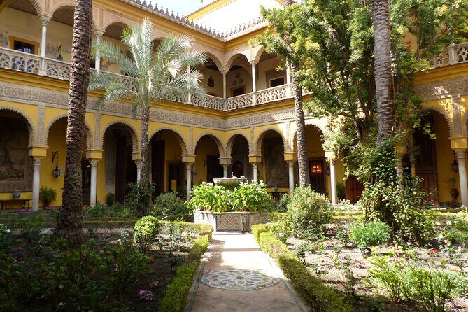 Las Dueñas Palace Guided Tour in Seville with Entrance Included - Why Travelers Love This Tour