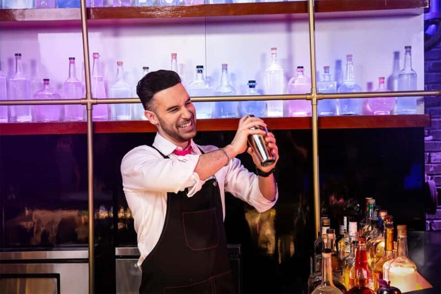 Las Vegas: Cirque du Soleil Mad Apple VIP Social Experience - The Itinerary: From Check-in to Curtain Call