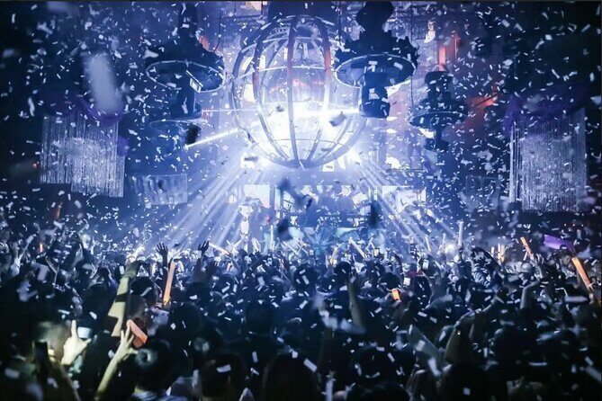 Las Vegas: VIP Club Crawl with Party Bus, Express Entry & Drinks - Detailed Breakdown of the Itinerary