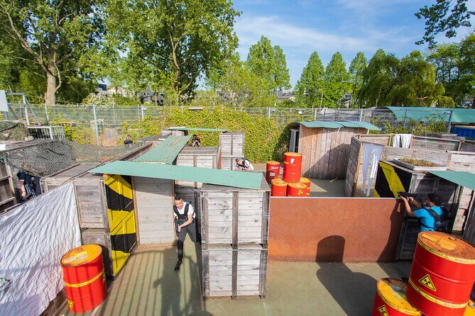 Laser Tag in Amsterdam The Ultimate Action-Packed Experience! - The Experience: Team Strategies and Friendly Competition