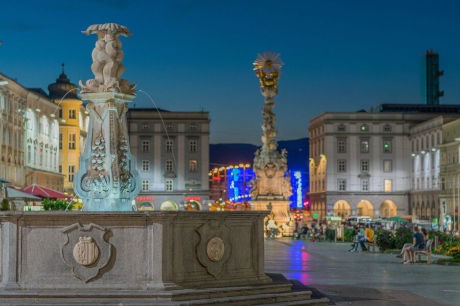 Linz Private Walking Tour - Architectural and Cultural Highlights