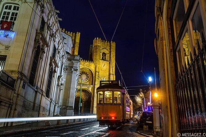Lisbon: Authentic Fado Show, Dinner and Night Tour - Exploring the Itinerary in Detail
