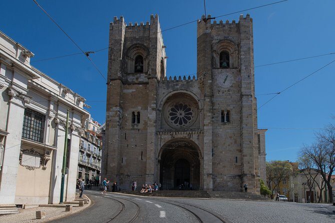 Lisbon City Tour: THE MOST COMPLETE - What’s the Experience Like?