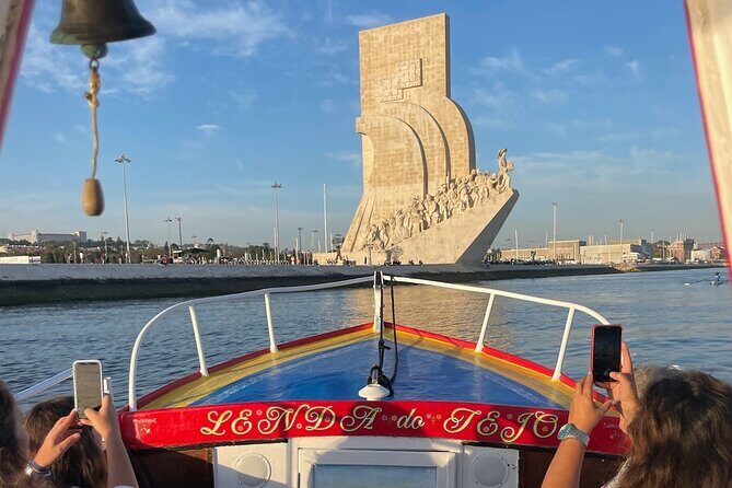 Lisbon Daytime & Sunset Tradicional Boat Tour Sightseeing Cruise - The Sum Up: Is This Tour Right for You?