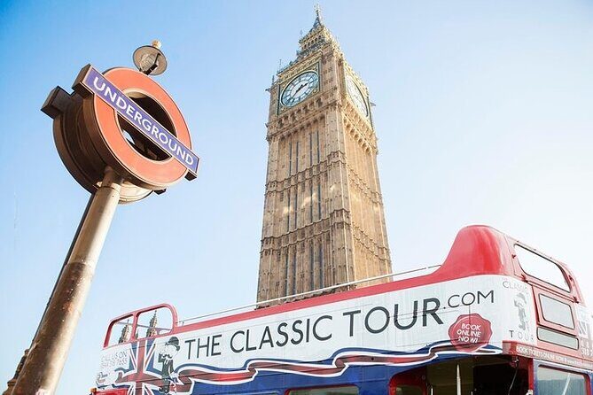 London Vintage Bus Tour: Live Comedy Sightseeing Show - What Makes This Tour Special?