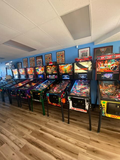 Long Beach: Pinball Arcade 40 Pinball Machines on Freeplay - Why This Tour Stands Out