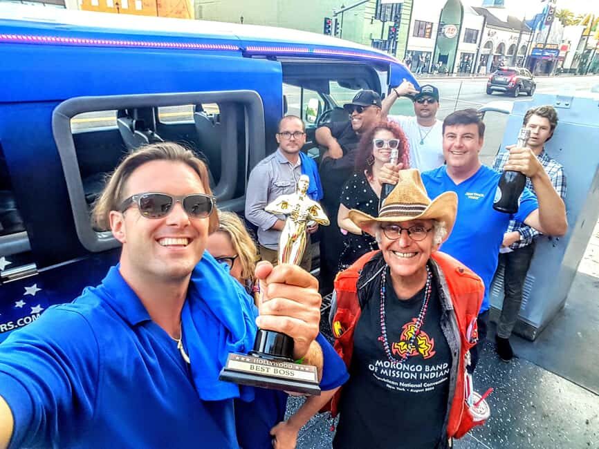 Los Angeles: Hollywood and Beverly Hills Guided Bus Tour - Scenic Stops and Photo Opportunities