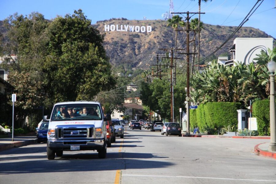 Los Angeles: Hollywood to Beverly Hills Celebrity Homes Tour - The Itinerary Breakdown