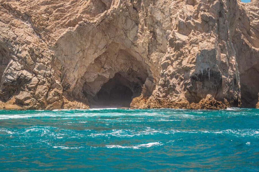 los cabos arch tour & drinks +snorkel tour - Tour Logistics and Group Size
