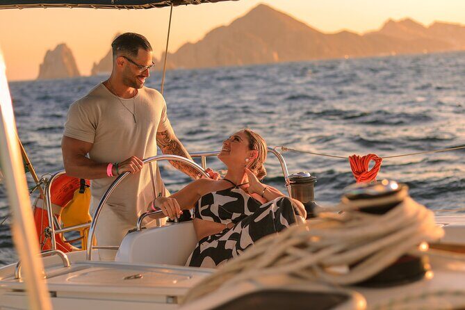 Los Cabos Luxury Sunset Sail with Light Appetizers and Open Bar - Detailed Breakdown of the Itinerary