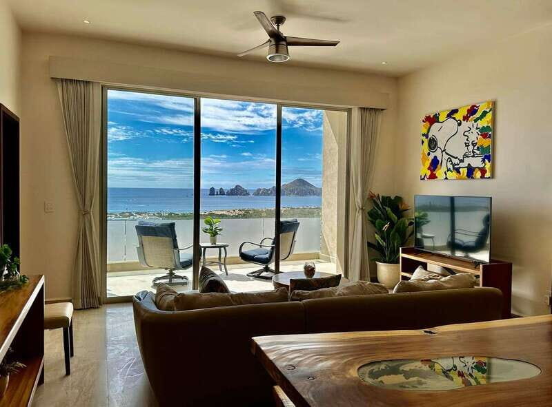 Los Cabos: Real Estate Tour with Welcome Drink and Coffee - Why This Tour Offers Great Value