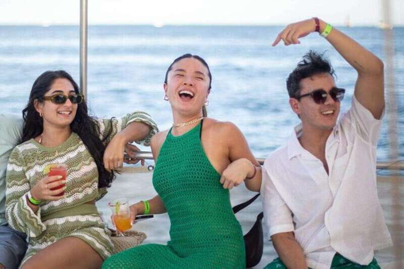 Los Cabos: Sunset Party Cruise with Open Bar - The Experience in Detail