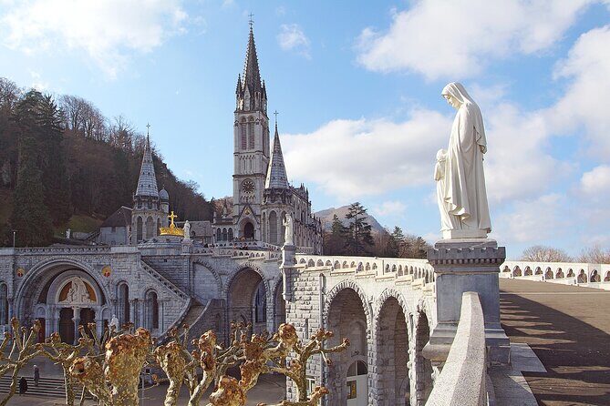 Lourdes Must-see Sites and Sanctuary Private Guided Tour - Why This Tour Offers Great Value