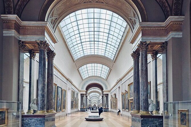 Louvre Ticket Premium: Skip-the-Line Access to the Entire Museum - What to expect at the meet-up and security