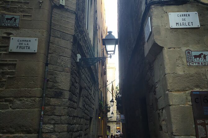 Lucas Hidden Old Barcelona: the Gothic and El Born Tour - Who Will Love This Tour?