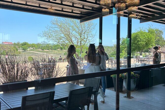Luxe Hill Country Private Wine Adventure with Gourmet Lunch - An In-Depth Look at the Tour Itinerary
