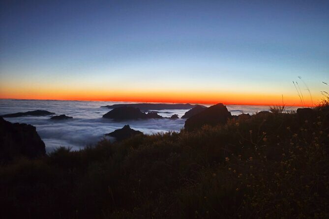 Madeira Sunset at Pico do Arieiro and PR1 Stairway To Heaven - The Scenic Walk and Viewpoints