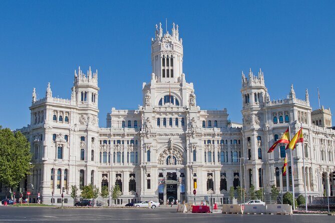 Madrid Airport MAD Round-Trip Private Transfer in Luxury Van - The Booking and Pricing: Is It Worth It?