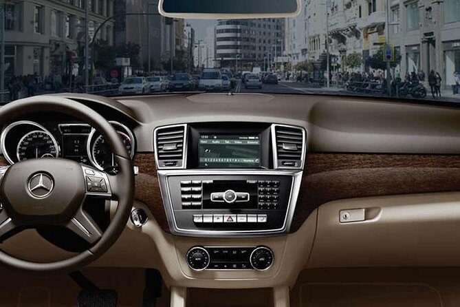 Madrid Airport to City Center: 1-Way Premium Private Transfer - Who is this transfer best suited for?