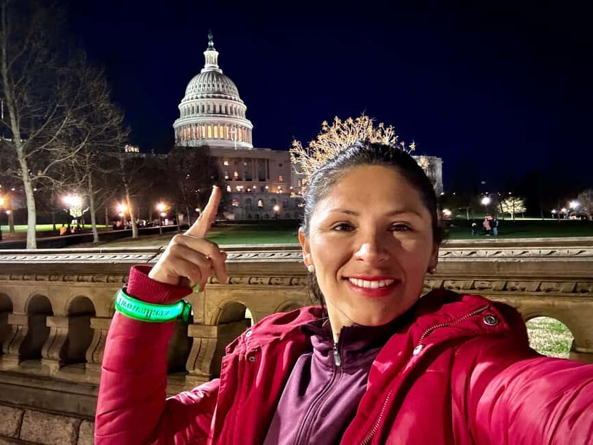 Magic LED Monuments Night Tour- Free snacks, LED Bracelets - A Detailed Breakdown of the Itinerary