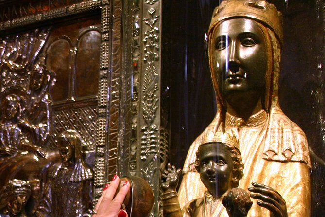 Magical Montserrat with a Private Guide: Family Friendly Trip - What Makes This Tour Stand Out?