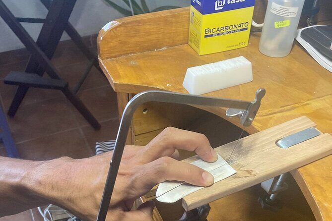 Make your own silver ring in a private jewelry workshop - What We Like and What to Keep in Mind