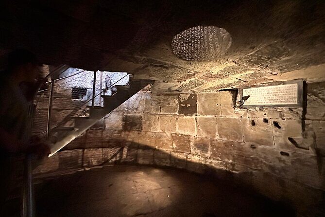 Mamertine Prison and Catacombs small group tour with driver - FAQs