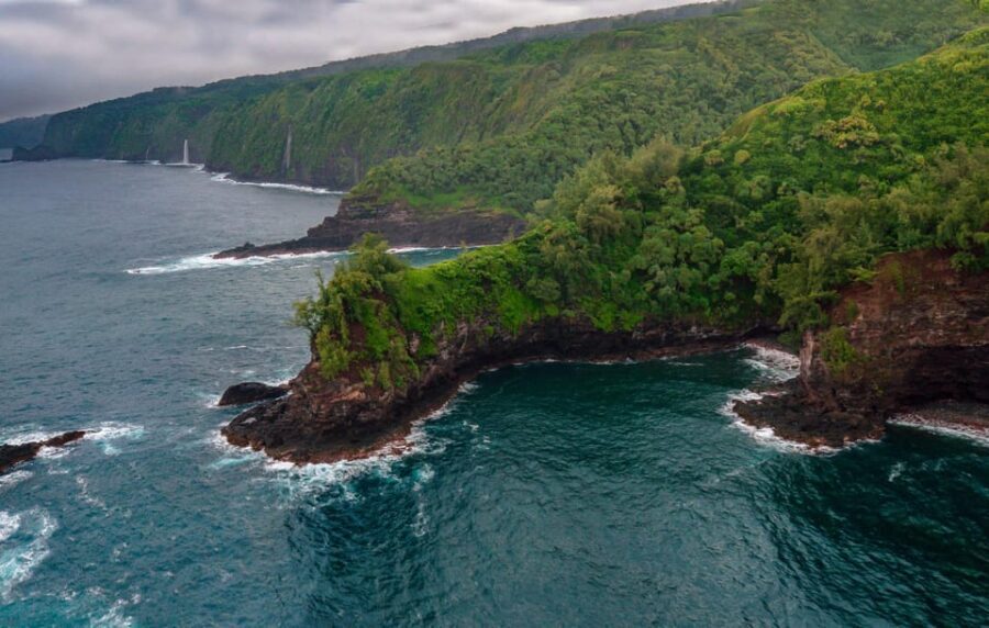 Maui and Molokai: Spectacular Helicopter Tour - Practical Details and What to Expect