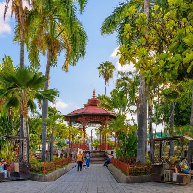 Mazatlan: Sightseeing and Beach All-Inclusive Tour - Watching the Daring Cliff Divers