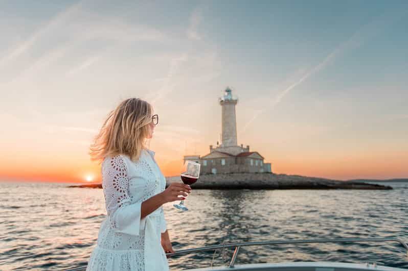 Medulin: Sunset on Speedboat with Lighthouse and Wine - The Sum Up