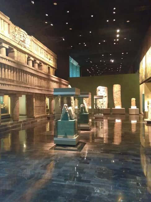 Mexico City: Chapultepec Park and Museums Walking Tour - What to Expect on the Tour