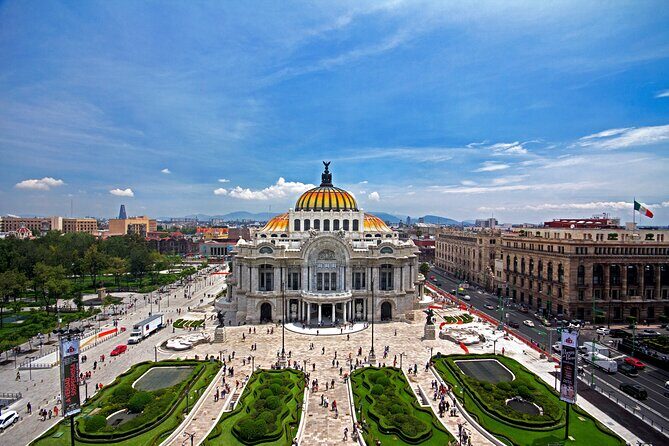 Mexico City Downtown Centro private tour+ Palacio de Bellas Artes - The Practical Side: What’s Included and What Not