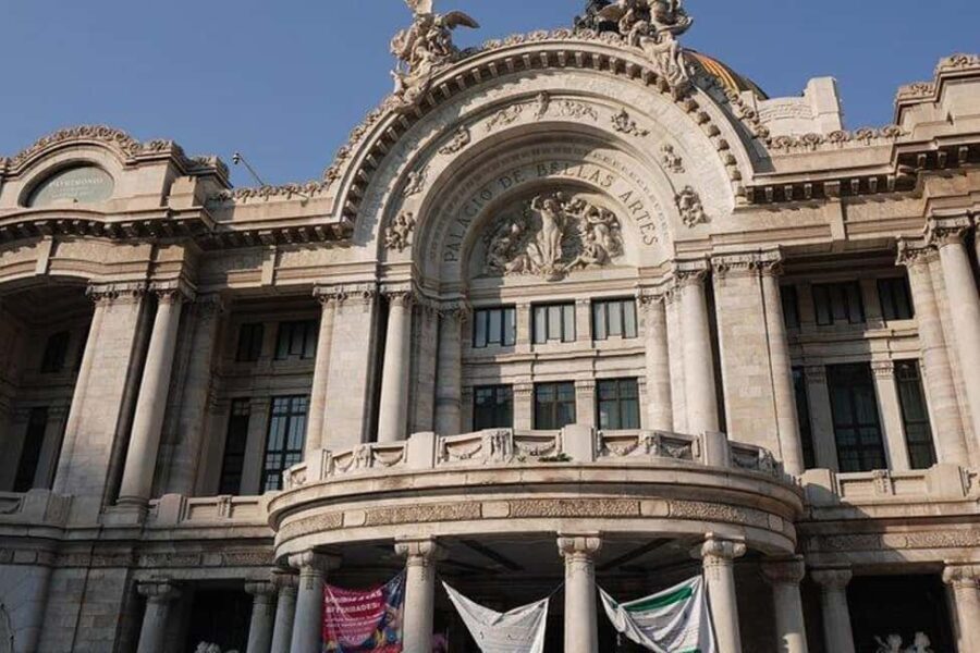 Mexico City: Exclusive Tour of Palacio de Bellas Artes - A Walk Through the Itinerary