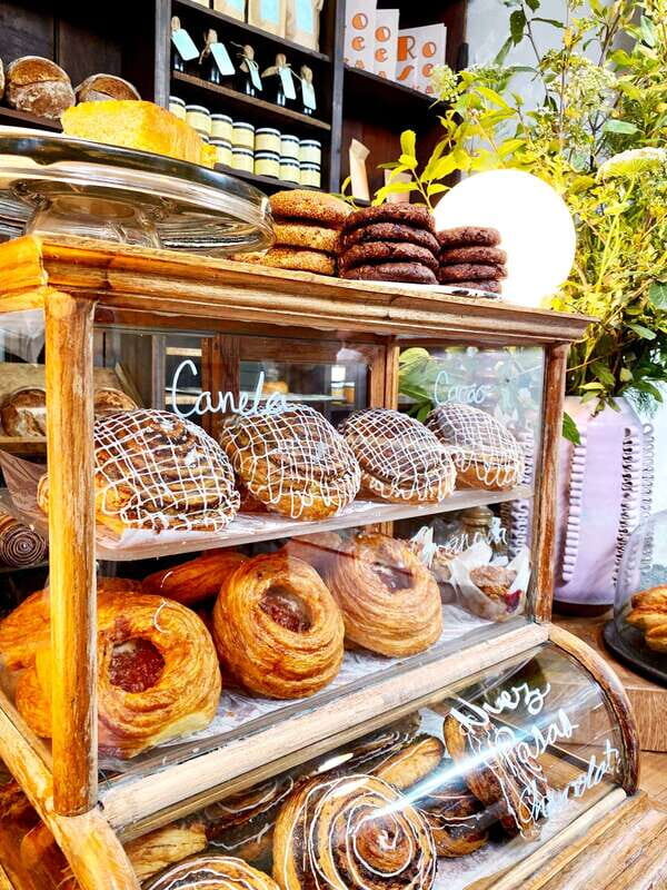 Mexico City: Roma and Condesa Guided Walking Tour - Exploring the Neighborhoods: What to Expect