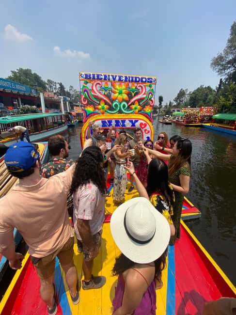 Mexico City: Xochimilco Boat with Guacamole & Premium Drinks - Key Points