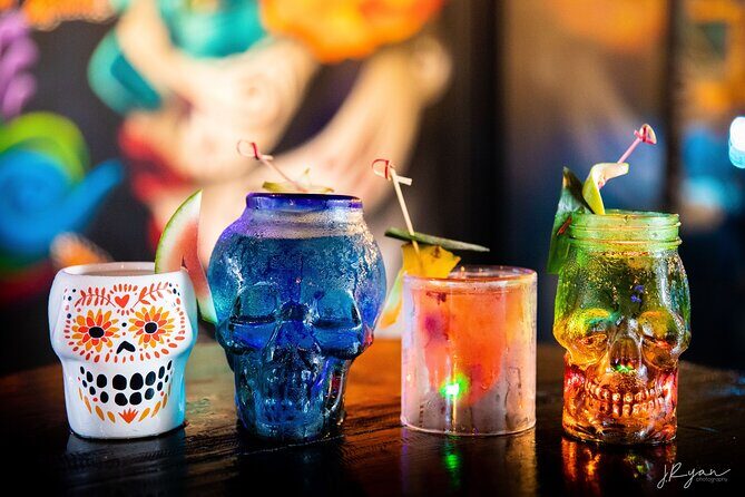 Mezcal vs. Tequila Cocktail Tasting in a Cantina - Detailed Breakdown of the Tour Experience