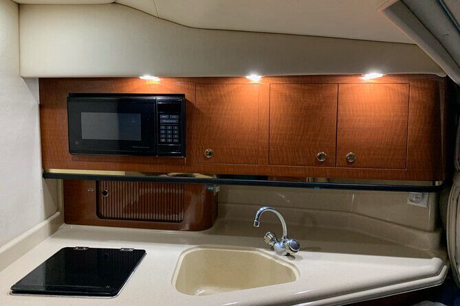 Miami Private Boat Rental - The Interior Experience