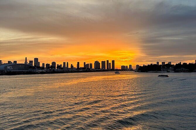 Miami: Private Golden Hour Cruise - Exploring the Itinerary in Detail