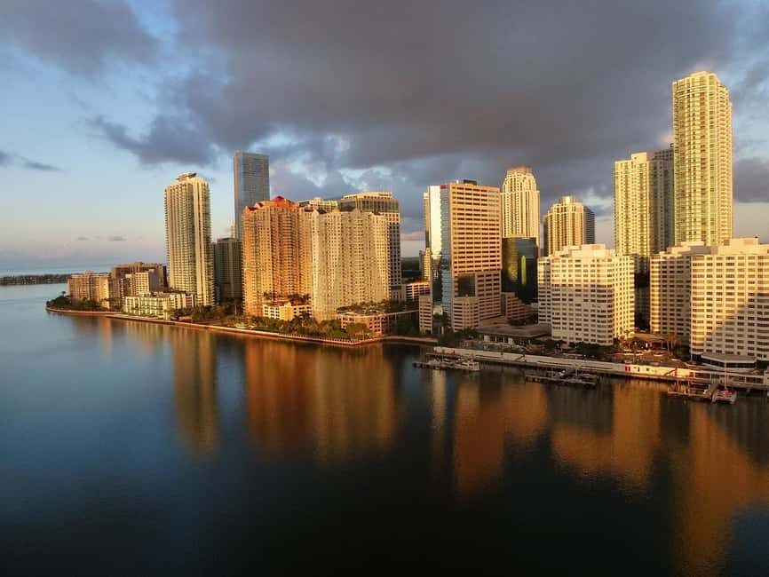 Miami Skyline Millionaire Cruise & Bus Tour 5 stops & Coffee - A Detailed Look at the Tour Experience