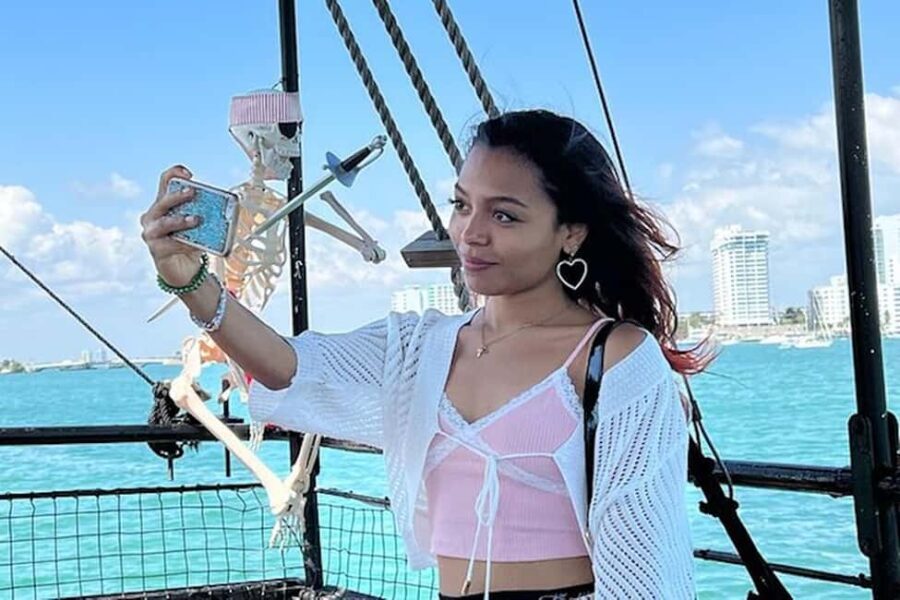 Miami: Skyline & Millionaire's Homes Pirate Boat Cruise - Who Will Love This Tour?