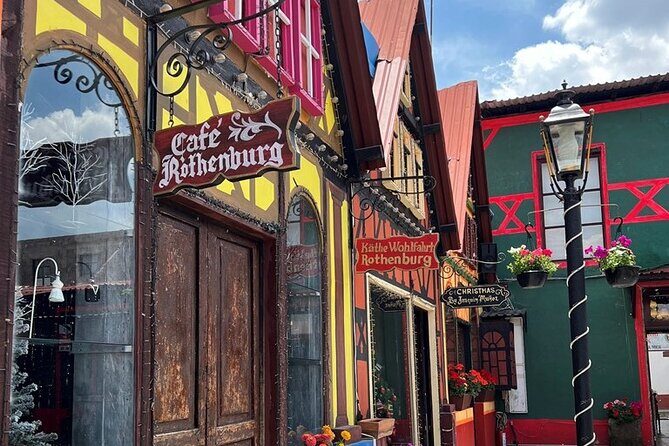 Monarch Butterfly: Biosphere Reserve & Christmas Tour in Mexico - Exploring Tlalpujahua