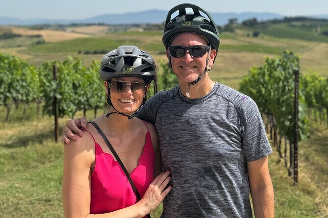 MONTALCINO Essence: Your PRIVAT E-Bike Experience, Top Quality! - An Authentic Tuscan Adventure on Two Wheels