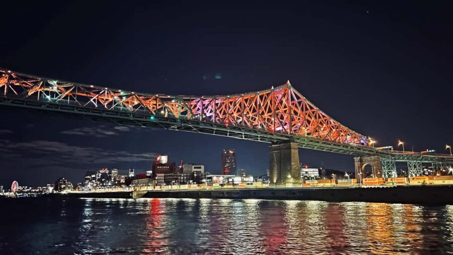 Montreal: Private Tailored Night Walk for Layover Travelers - Why the Guide Matters: Authentic, Insightful Narration