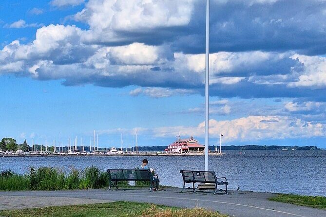 Moraine Lake, Louise, Emerald Lake, Johnston Canyon, Banff Town - What the Tour Includes and Excludes