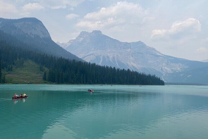 Moraine Lake,Lake Louise,Emerald& Peyto Lake 4 lakes from Canmore - Exploring the Details: What to Expect on This Tour