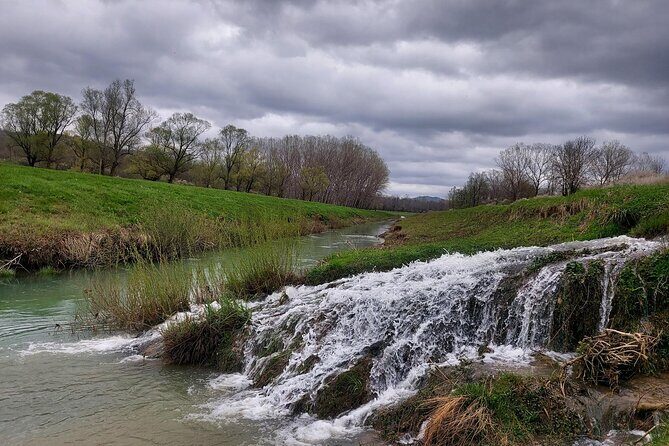 Motovun Area Hiking Tour with a Historian - Exploring the Motovun Area: A Detailed Look