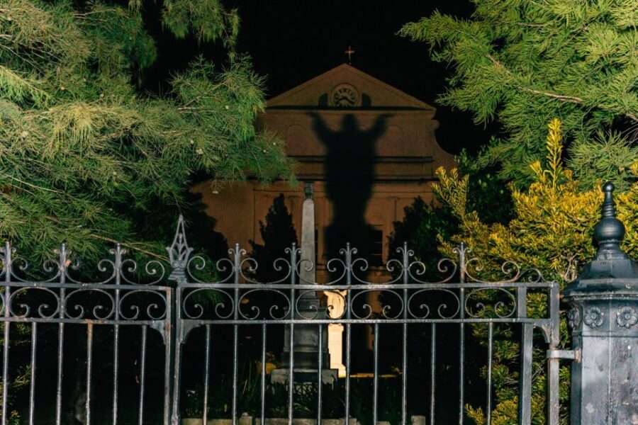 New Orleans: French Quarter Ghost Tour with Interior Visit - What You See and Hear