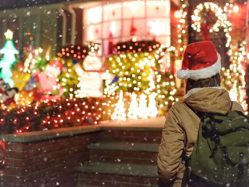 New York Christmas Lights Tour by BUS - What’s Included and What’s Not