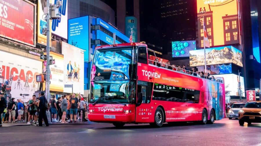 New York City: Discover Pass with Hop-on Hop-off Bus Tour - Practical Considerations and Traveler Feedback